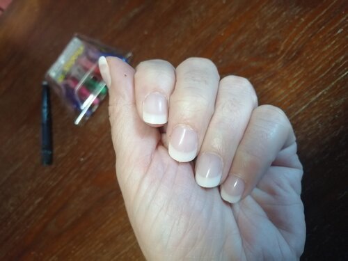 nails3.jpg