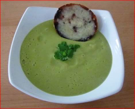 BROCCOLIANDPOTATOSOUPWITHTOASTEDCHEESEROLL-1.jpg