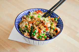 stir_fried_rice_w_prawns.jpg