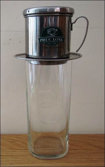 ZZZ-COFFEEMAKERONGLASS_zps542d20b8.jpg