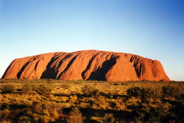 image-05-uluru-600x402.jpg