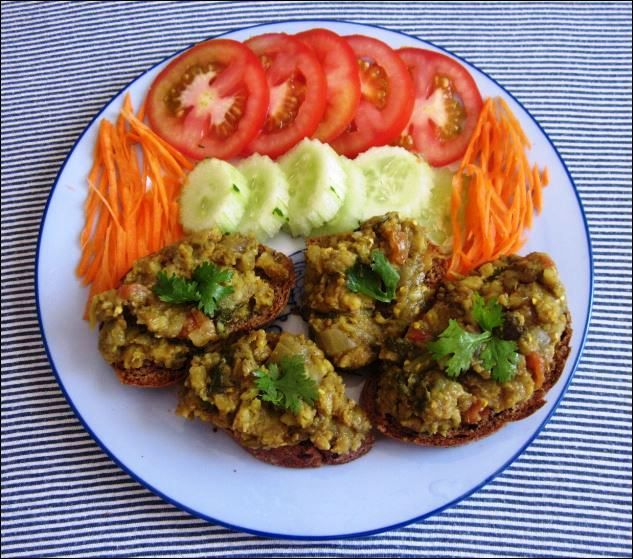 56-LENTILPATEONTOASTWITHSALAD_zps0d8630d6.jpg