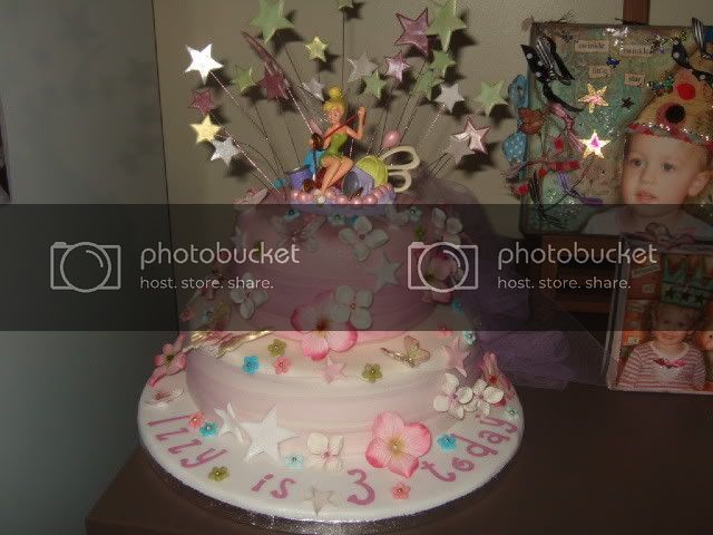 izzysbirthdaycake006-1.jpg